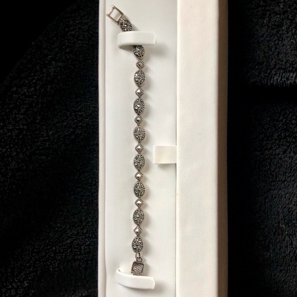 Marcasite and Silver Art Deco Bracelet - Picture 4 of 8